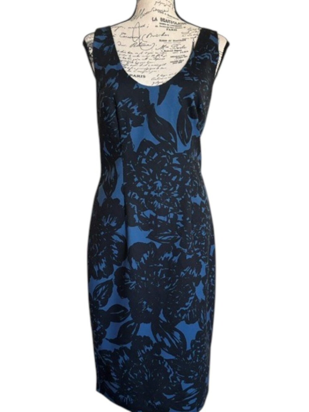 Trina Turk Scoop Neck Sheath Dress